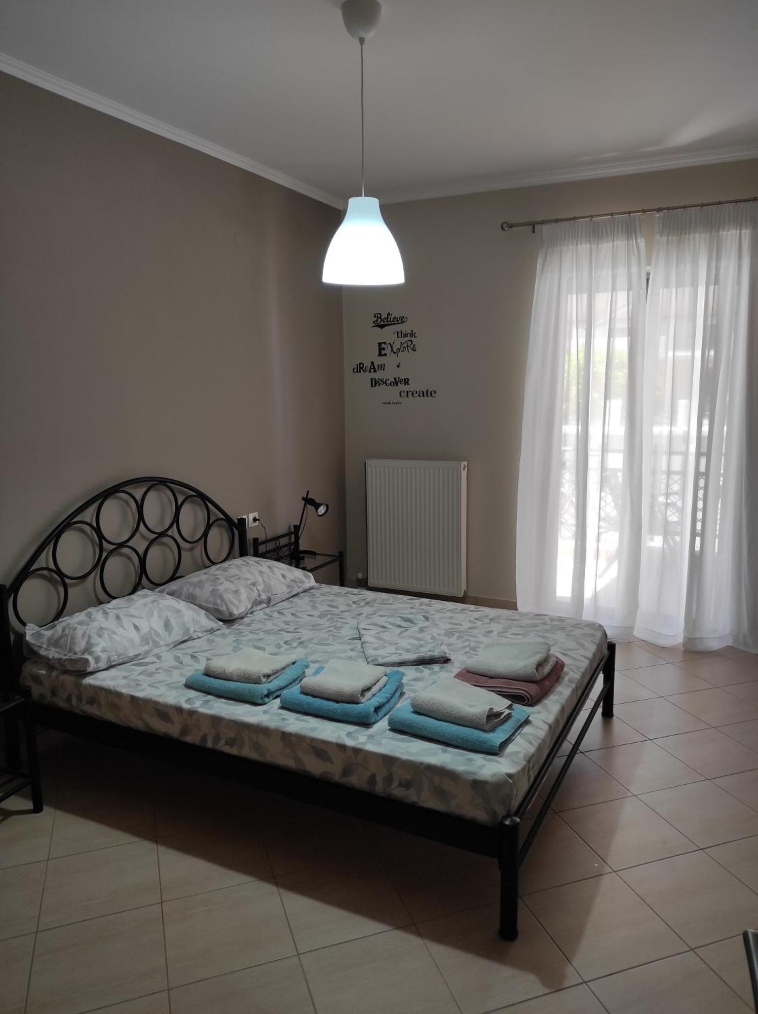 Moiras Apartments Lefkáda Oda fotoğraf
